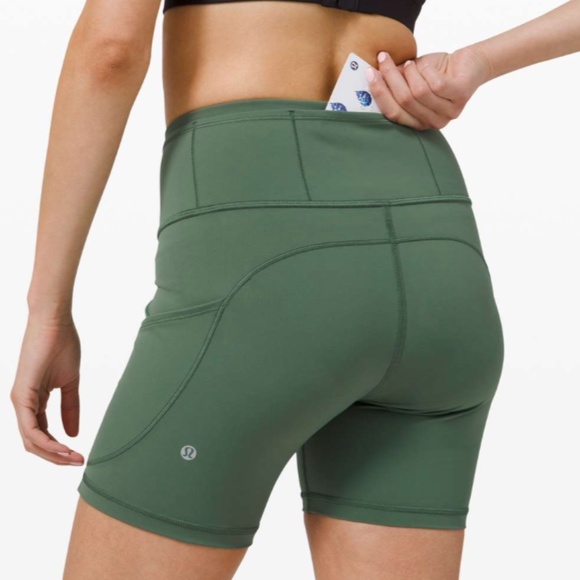Lululemon Fast and Free Short 6" *Non-Reflective Algae Green Size 2 - Picture 2 of 2